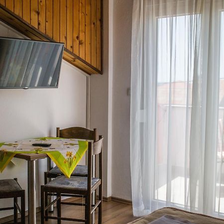 Javoran Zvonko Banjol 690A Apartman Kültér fotó
