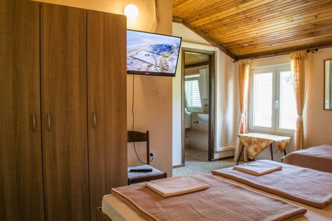 Javoran Zvonko Banjol 690A Apartman Kültér fotó